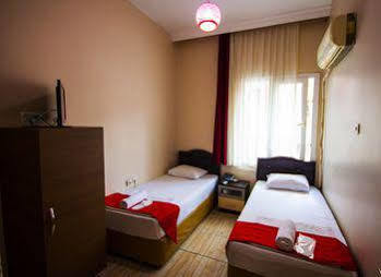 Cicek Palas Otel Ізмір Екстер'єр фото